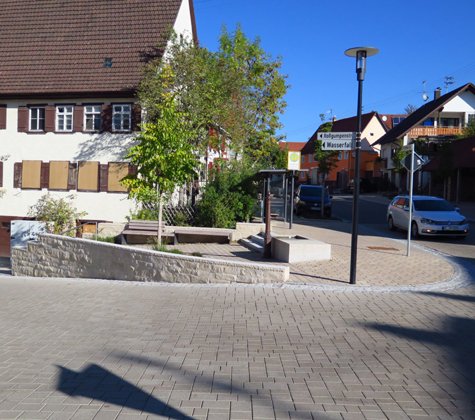 Die gleiche Farbigkeit der Beläge erzeugt Harmonie - Foto: planungsgruppe stahlecker