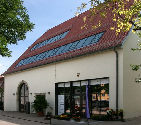 Neuer Glanz liegt auf der über 250 Jahre alten Scheune